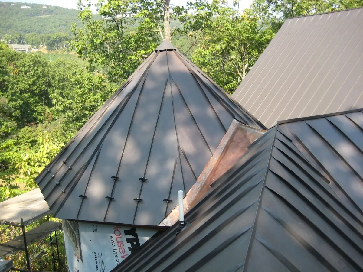 Professional Roof Tarp Installation by Craftsman Roofing in Shell Pile